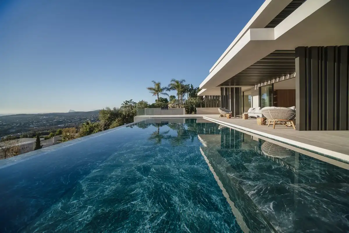 Piscina de Casa o chalet en venta en Sotogrande con Aire acondicionado, Jardín privado y Terraza
