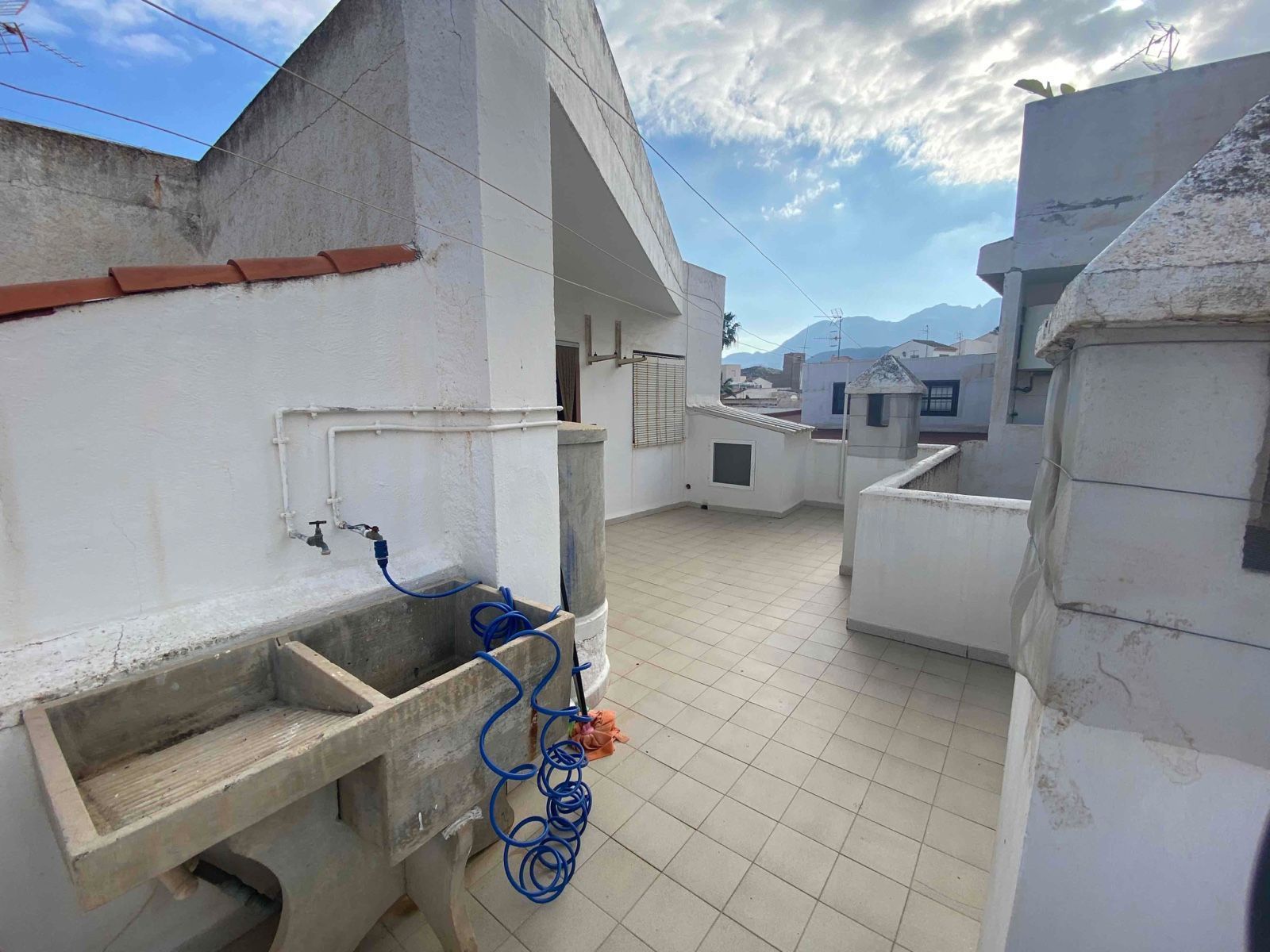 Vista exterior de Casa o chalet en venta en Turre con Aire acondicionado, Terraza y Trastero