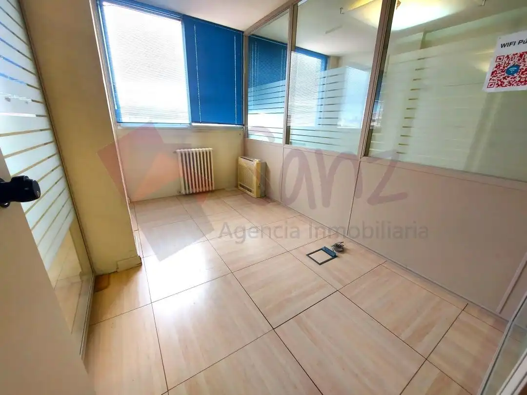 Office space with lift to rent in Centro, imagen 5