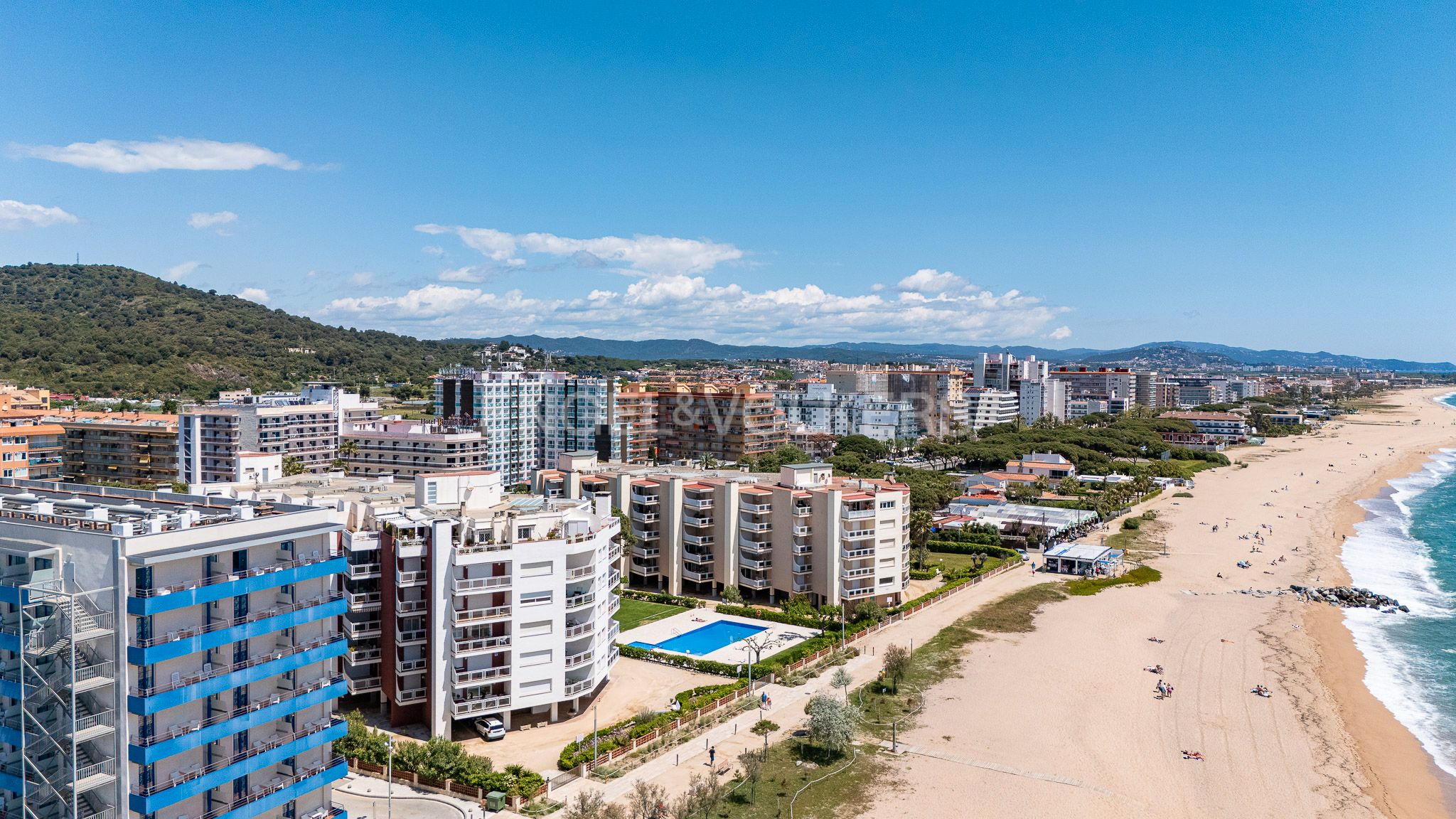 Vista exterior de Apartament en venda en Santa Susanna amb Aire condicionat, Calefacció i Jardí privat
