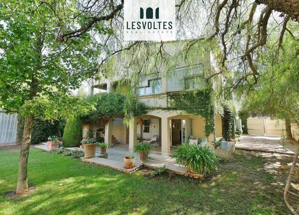 Casa con piscina en venta en calle Daró, imagen 2