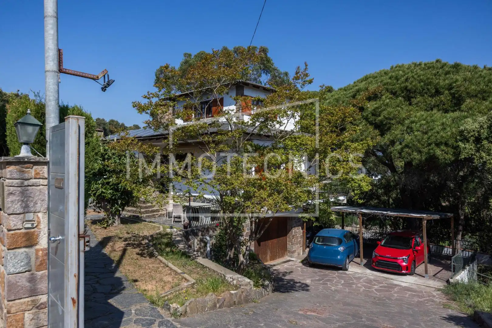Vista exterior de Casa o chalet en venta en Llinars del Vallès con Aire acondicionado, Calefacción y Alarma