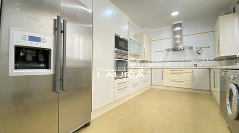 Foto 2 de Piso en venta en Cirilo Amoros, El Pla del Remei, Valencia