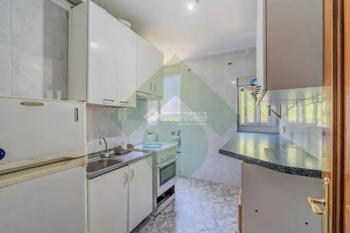 Cocina de Piso en venta en Madrid con Calefacción