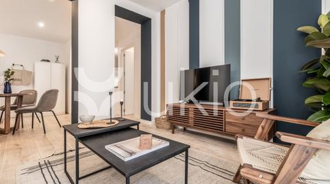 Foto 4 de Piso de alquiler en Calle del Cardenal Cisneros, Trafalgar, Madrid