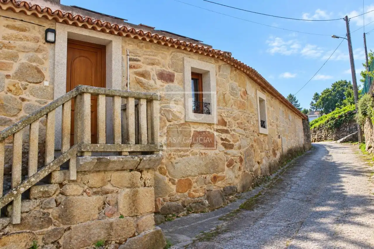 Maison rustique avec jardin à vendre à Parada, imagen 5