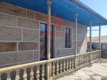 Casa amb balcó en venda a Paderne de Allariz