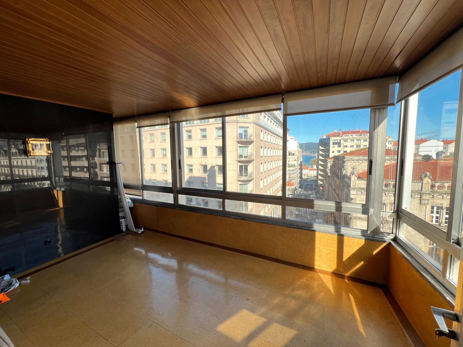 Vista exterior de Pis en venda en Vigo  amb Calefacció i Traster