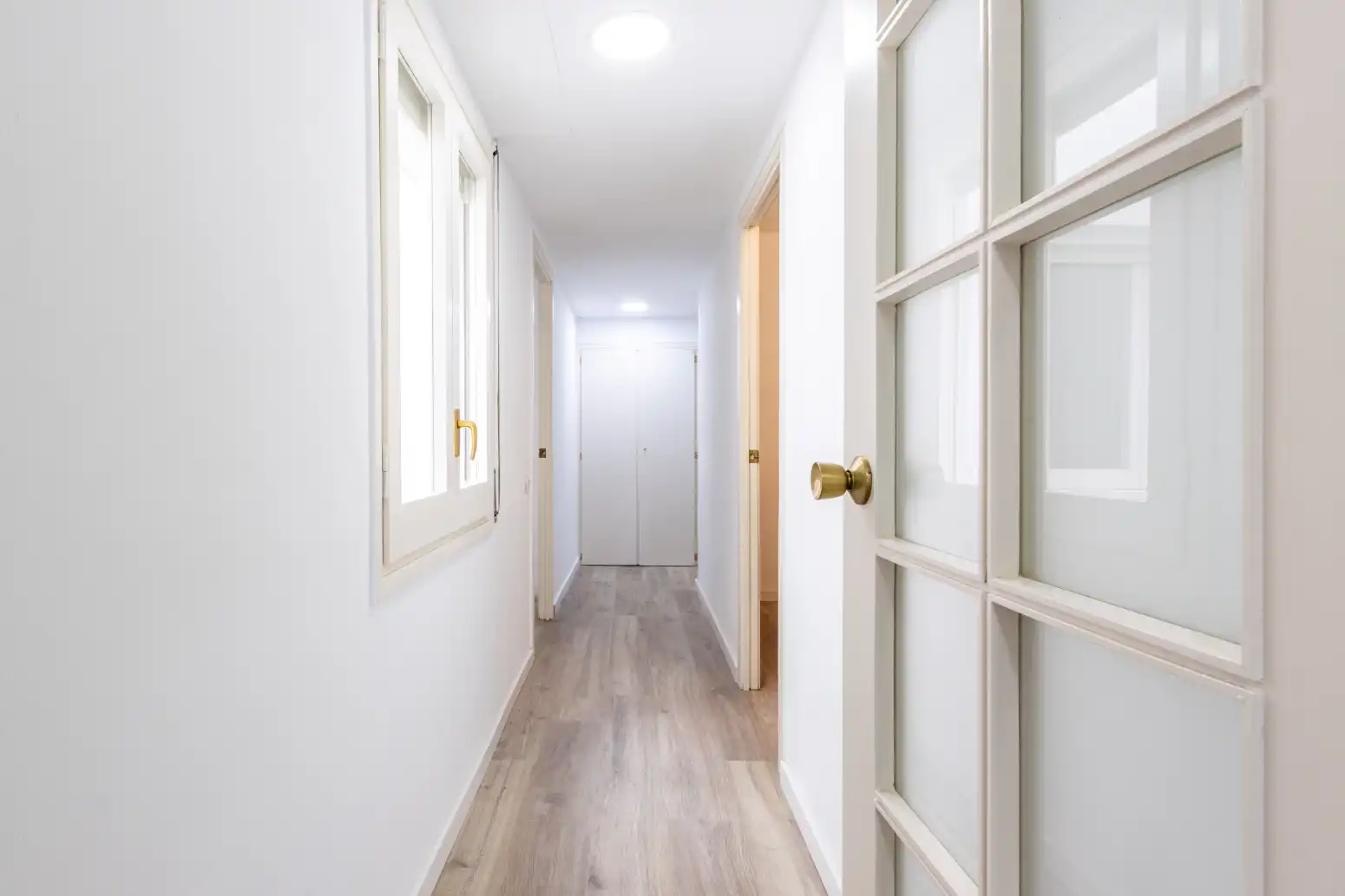 Wohnung zum Verkauf in Terrassa mit Heizung, Parkett und Balkon