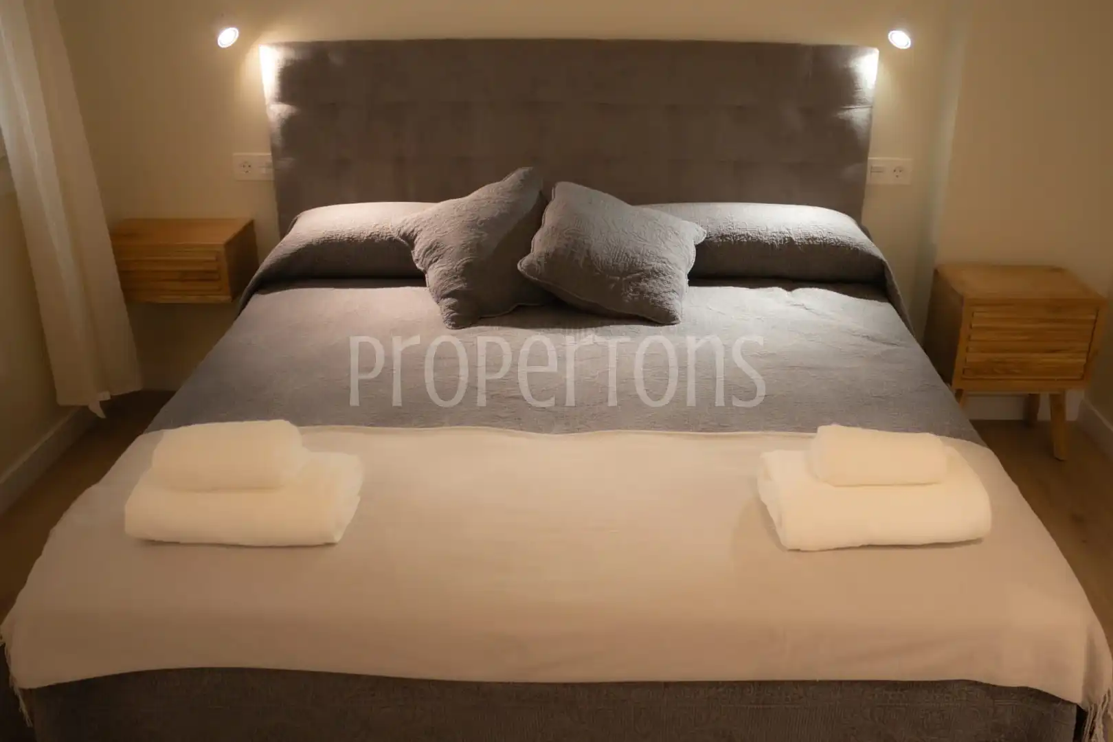 Bedroom of Flat for rent in Bilbao   with Furnished and Balcony