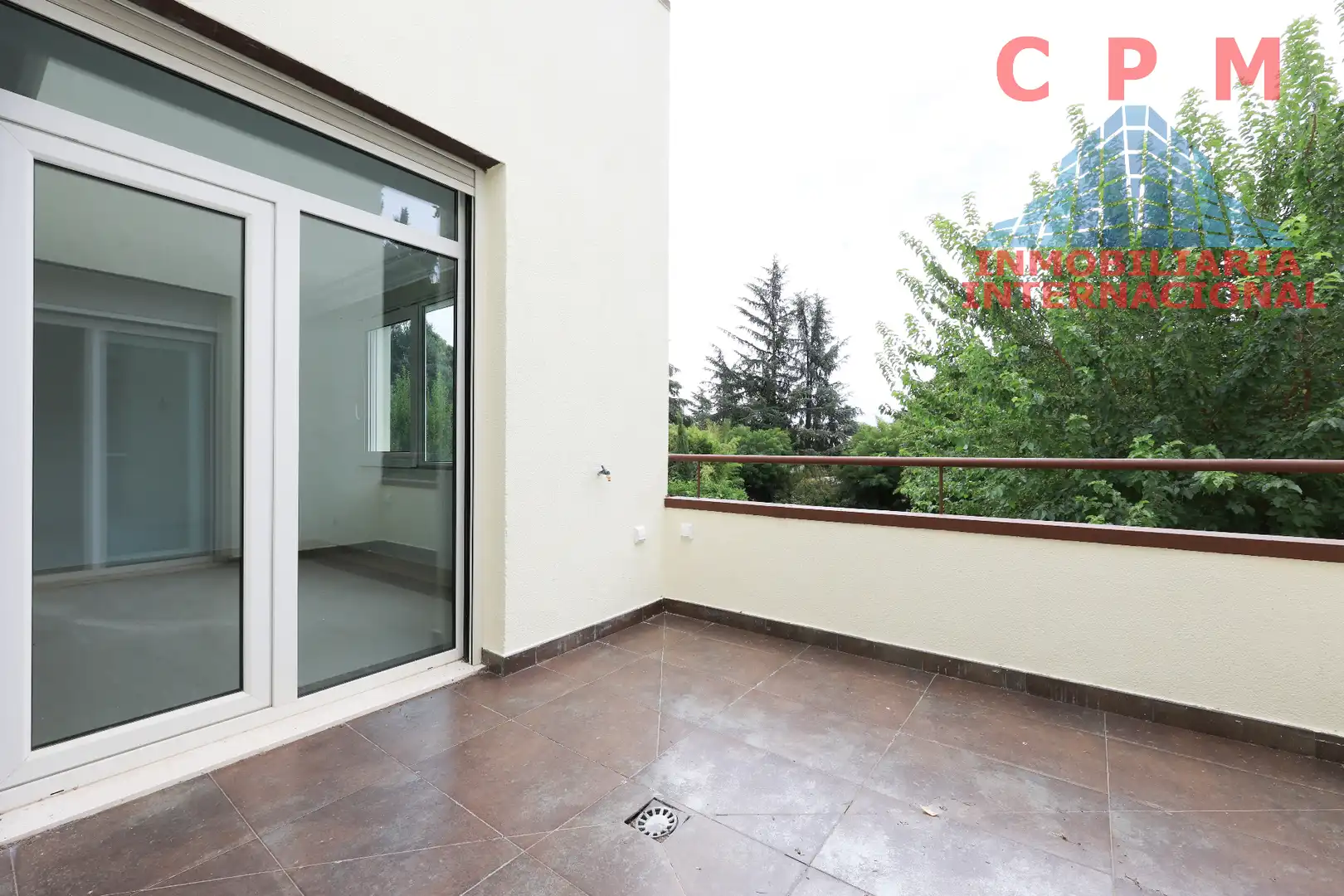 Terrassa de Casa o xalet de lloguer en Madrid amb Aire condicionat, Calefacció i Jardí privat