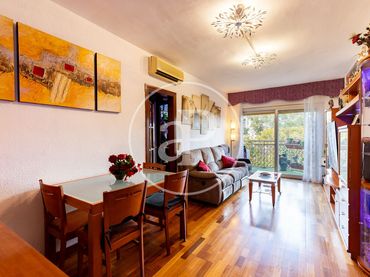 Flat with balcony for sale in Carrer d'Espronceda