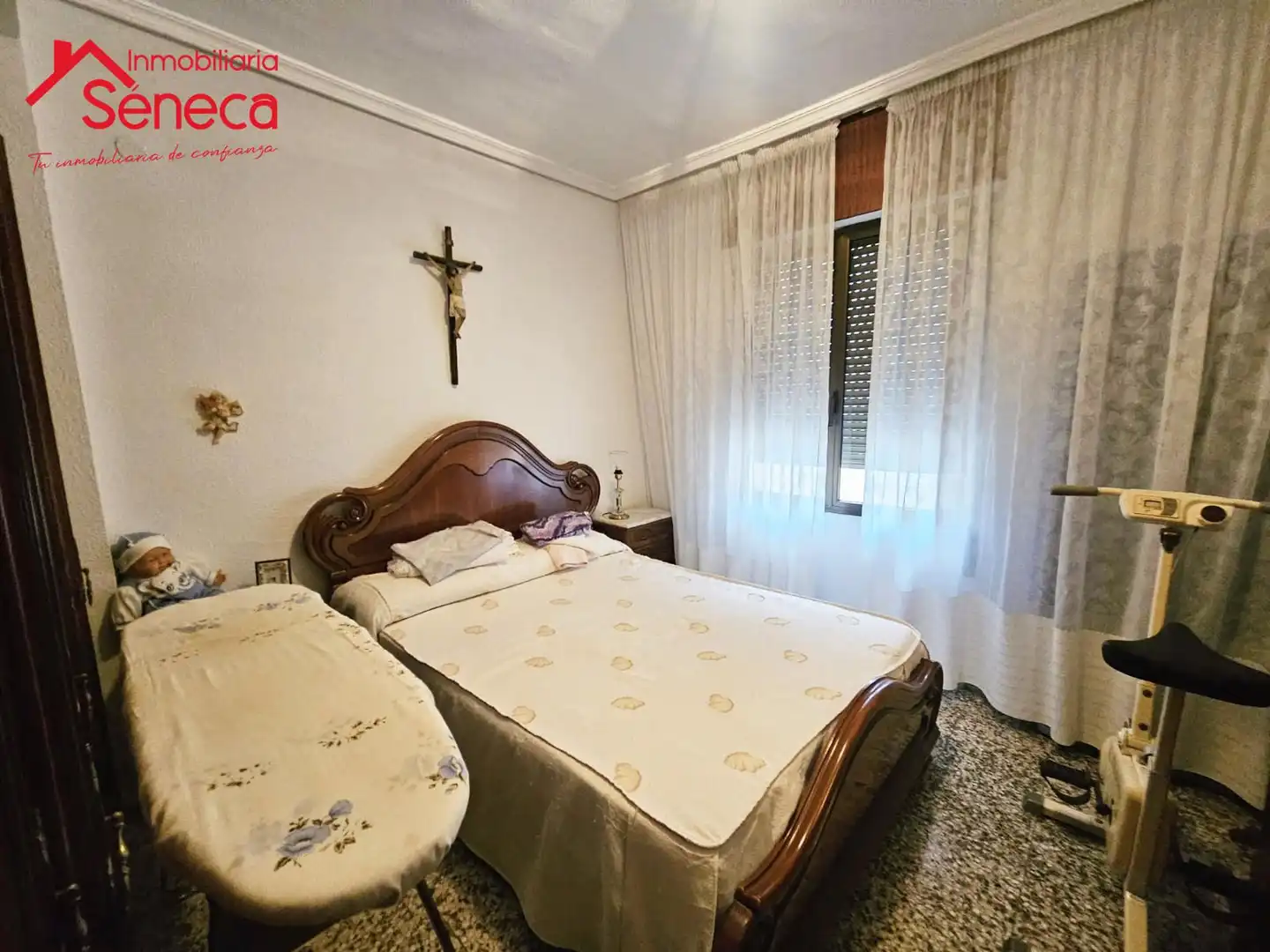 Bedroom of Flat for sale in Córdoba  with Air Conditioner, Heating and Terrace