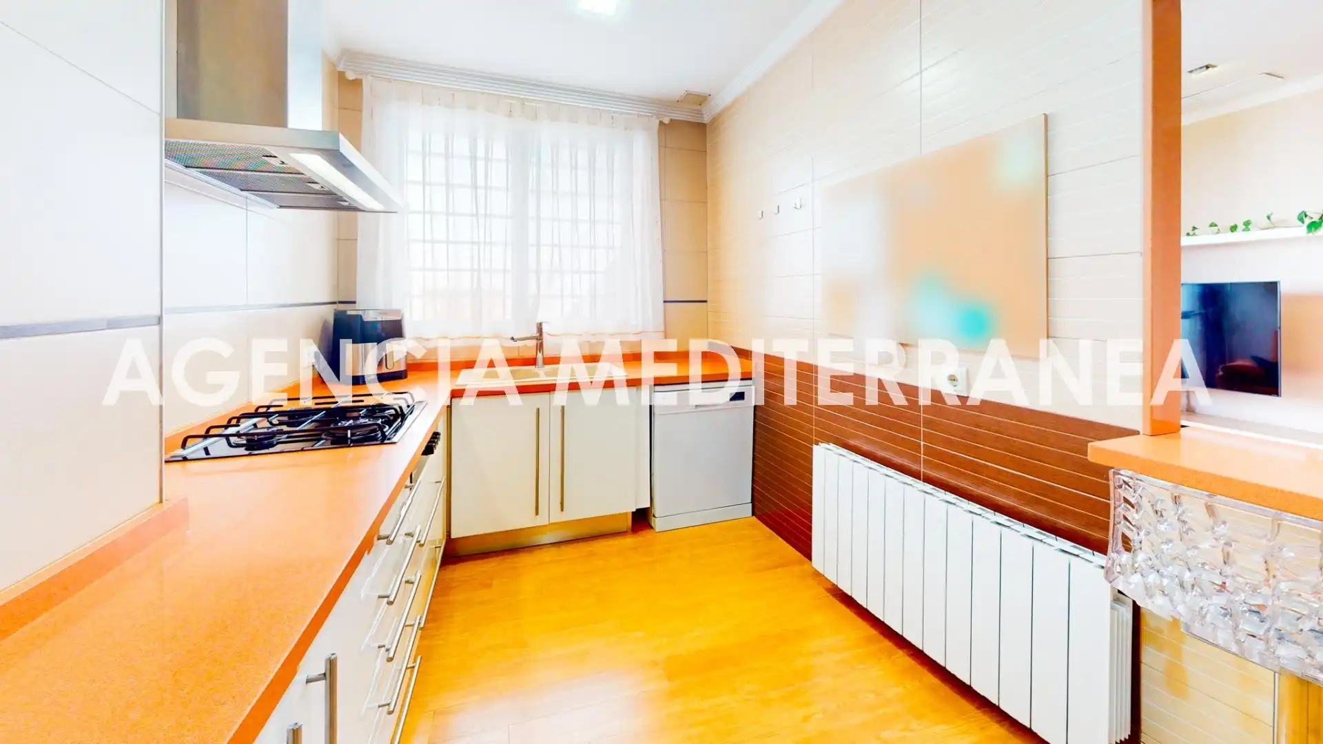 Cocina de Casa o chalet en venta en Burjassot con Aire acondicionado, Calefacción y Terraza