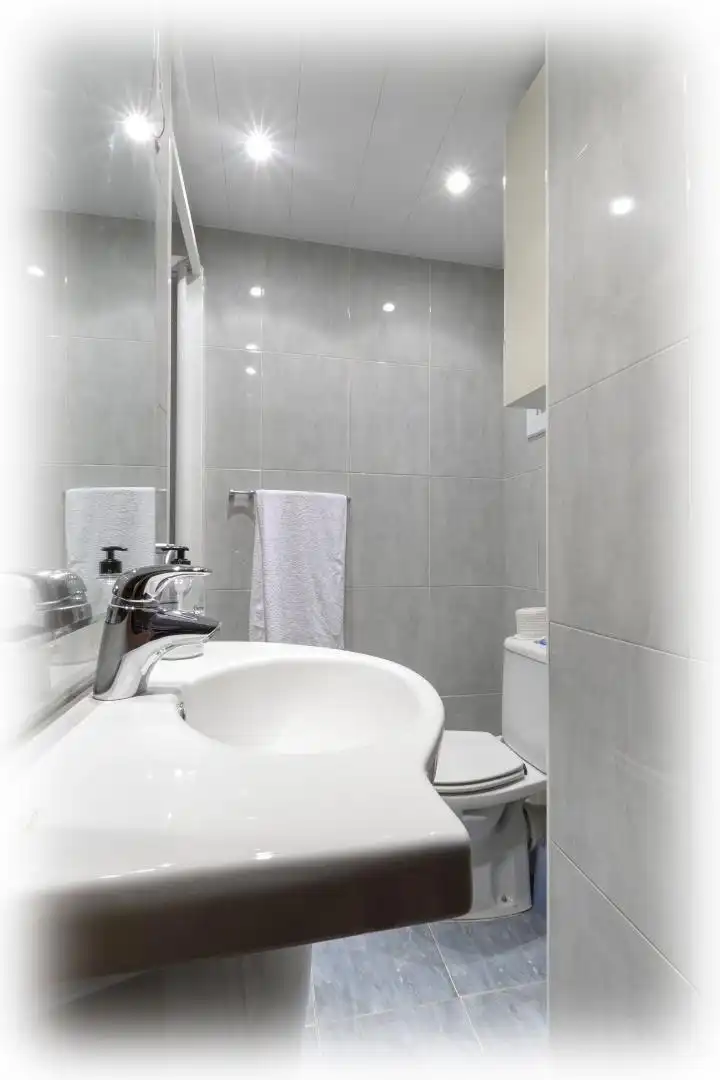 Badezimmer von Dachboden zum Verkauf in L'Hospitalet de Llobregat mit Terrasse und Balkon