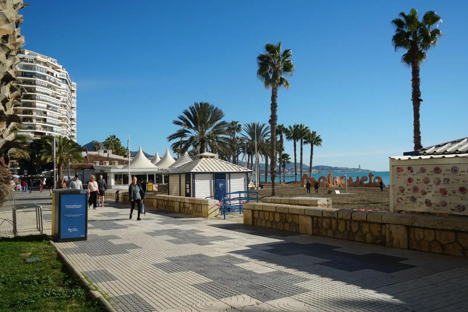 Exterior view of Commercial properties for sale in Málaga