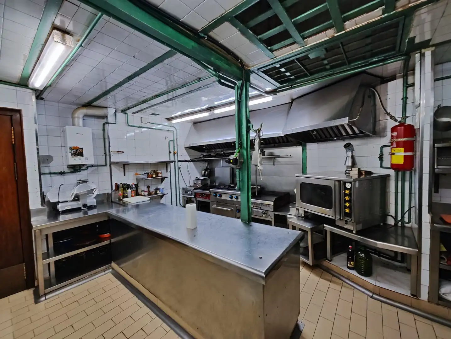 Cocina de Local en traspaso en Barcelona con Aire acondicionado, Calefacción y Amueblado