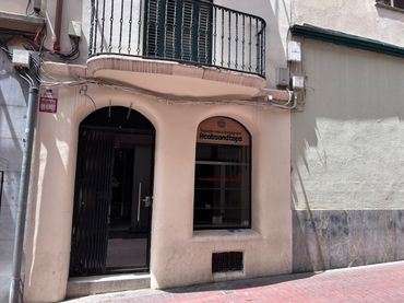 Business premises to rent in Carrer dels Gavatxons