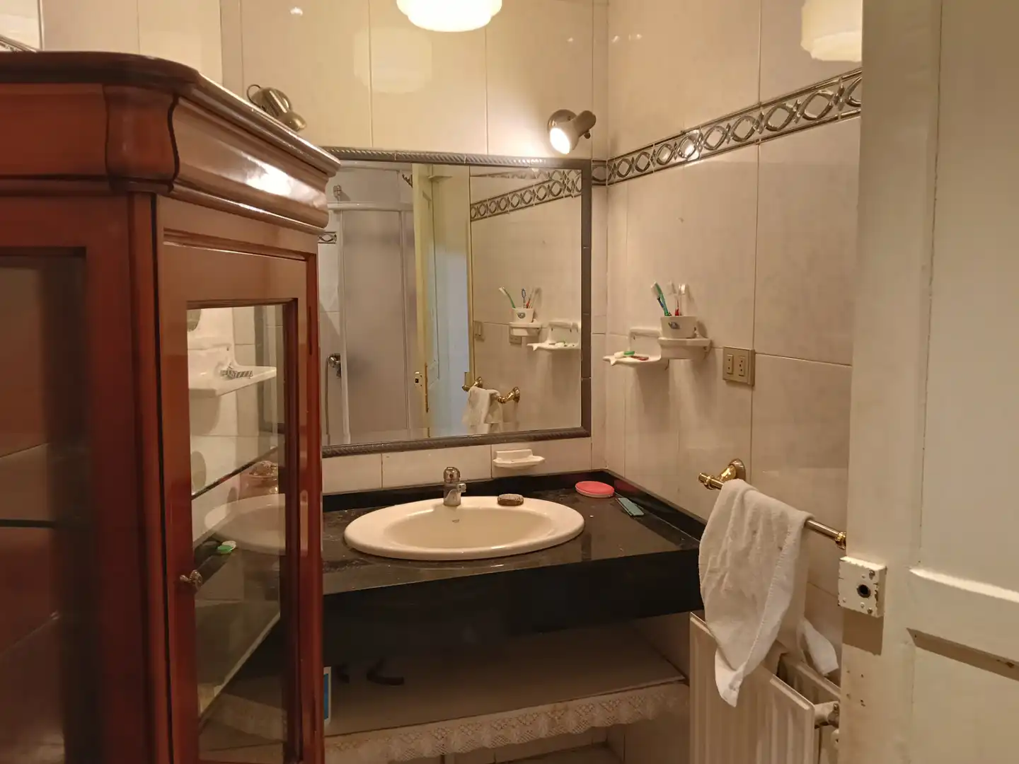 Badezimmer von Wohnung zum Verkauf in Lugo