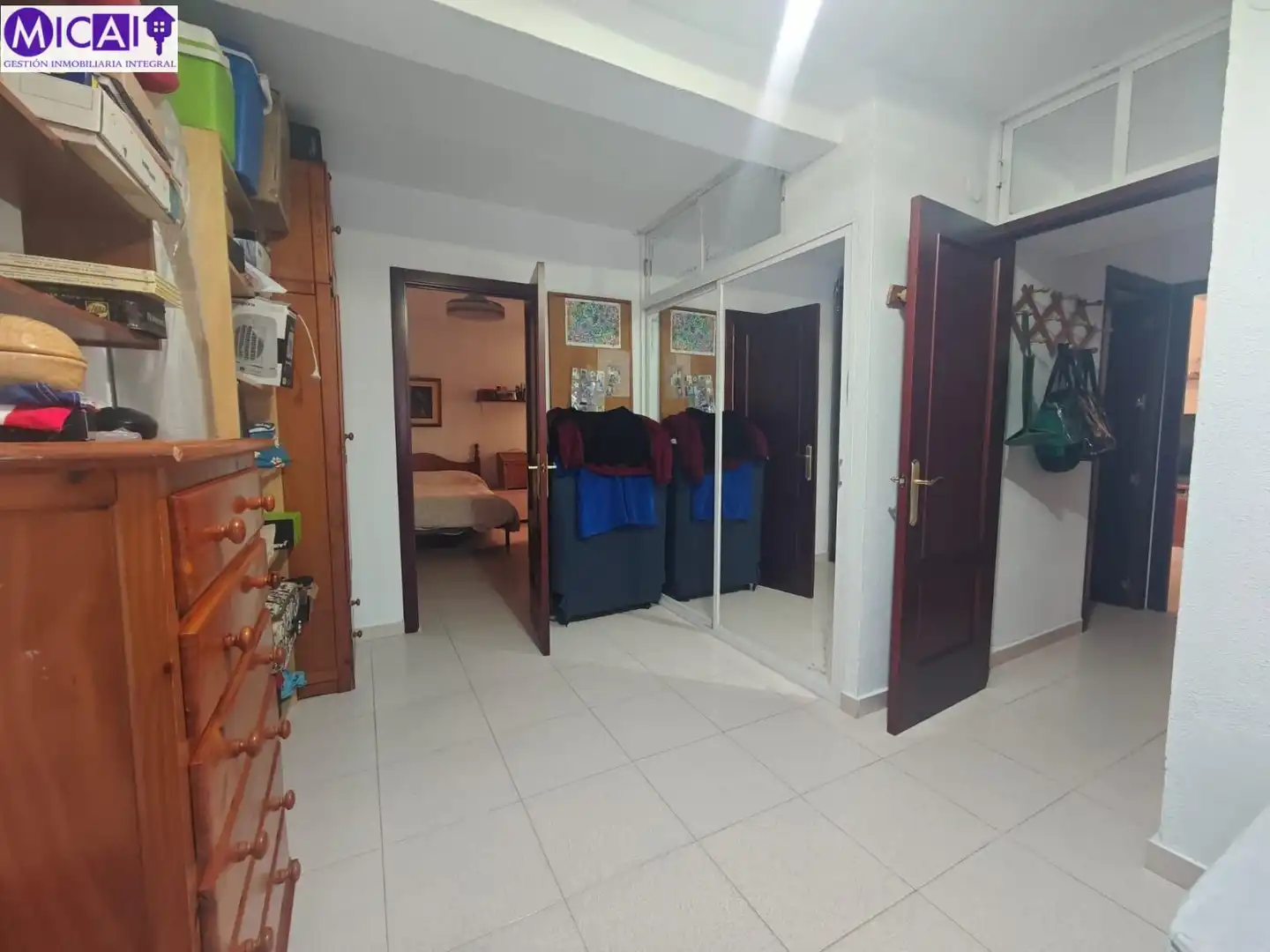 Piso en venta en Cádiz con Terraza, Amueblado y Balcón