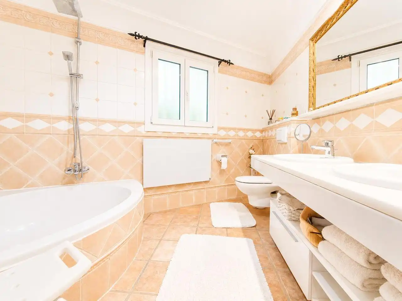 Baño de Casa o chalet en venta en Oliva con Terraza y Piscina comunitaria