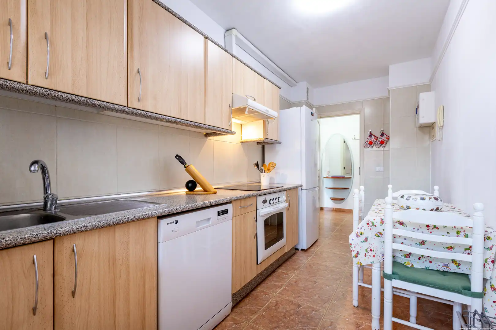 Kitchen of Apartments for rent in Candelaria  with Air Conditioner, Heating and Parquet flooring