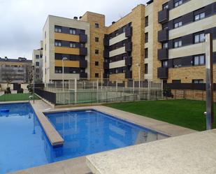 Swimming pool of Attic for sale in  Logroño  with Air Conditioner, Terrace and Swimming Pool