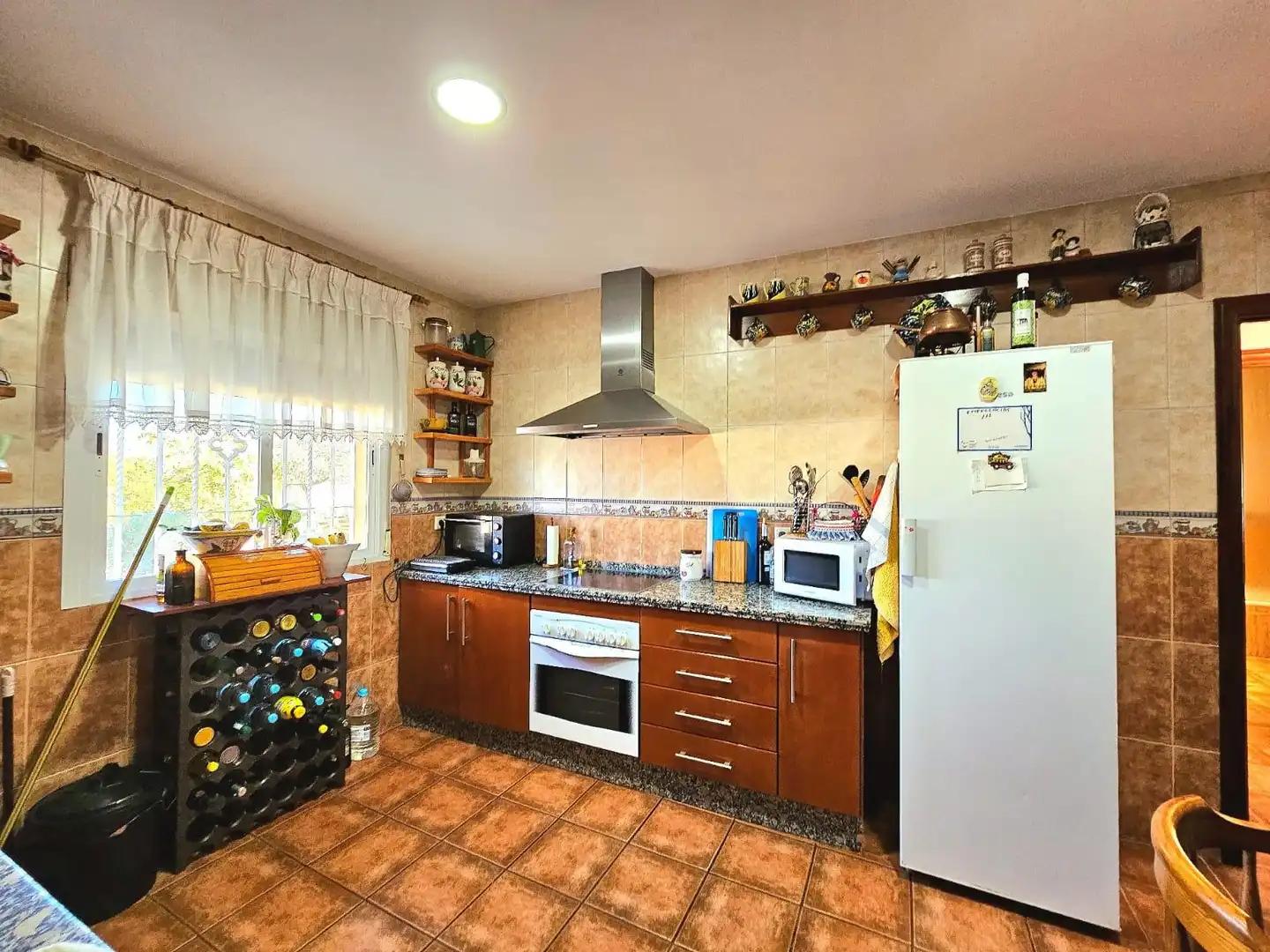 Kitchen of Houses for sale in Córdoba  with Air Conditioner, Private garden and Terrace