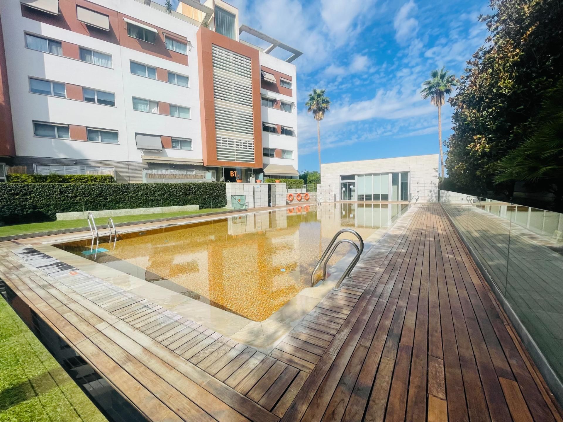 Swimming pool of Flat to rent in Armilla  with Air Conditioner, Heating and Private garden