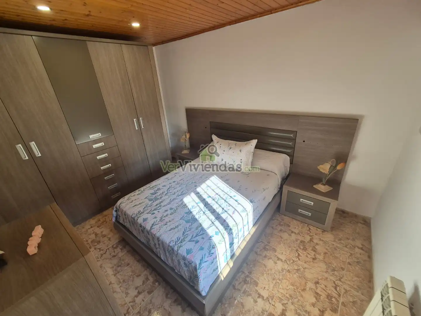 Dormitori de Casa o xalet en venda en Sant Vicenç Dels Horts amb Aire condicionat, Calefacció i Jardí privat
