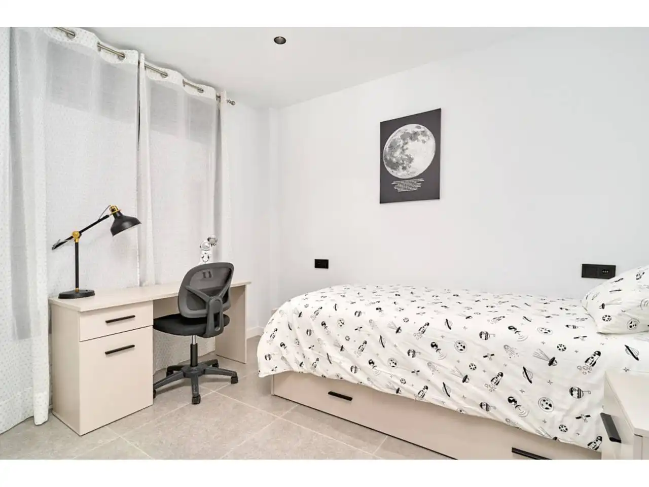 Bedroom of Flat for sale in Torrox  with Terrace, Storage room and Alarm