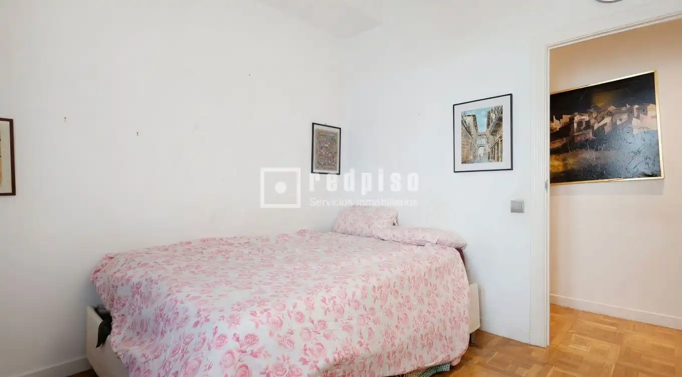 Habitación de Piso en venta en Madrid con Aire acondicionado, Calefacción y Trastero