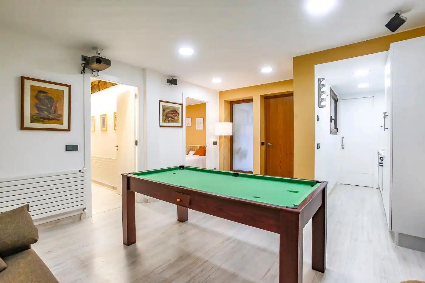 Country homes for sale in Montagut i Oix  with Private garden, Terrace and Swimming Pool