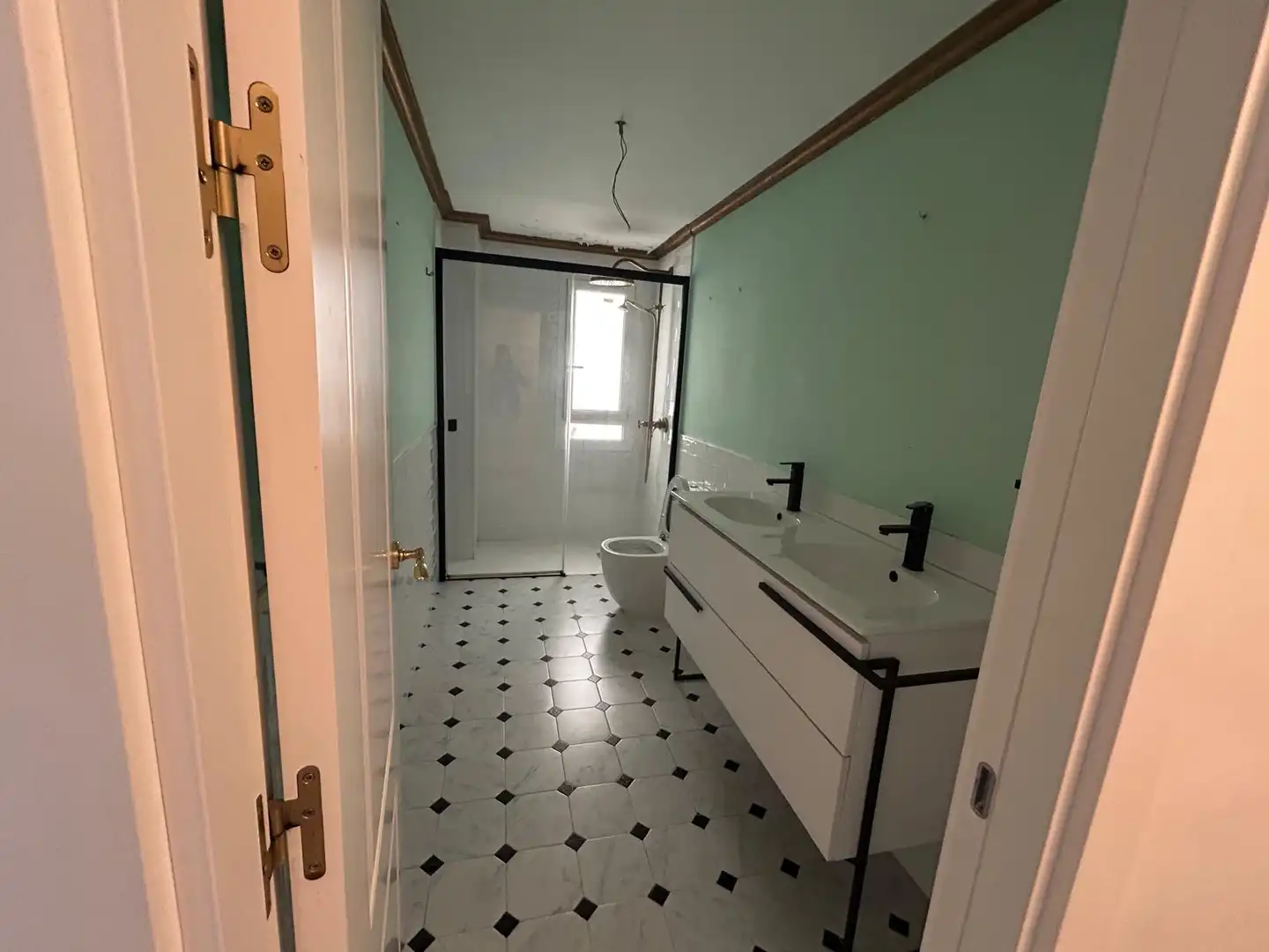 Bathroom of Flat for sale in Vitoria - Gasteiz  with Heating, Terrace and Storage room