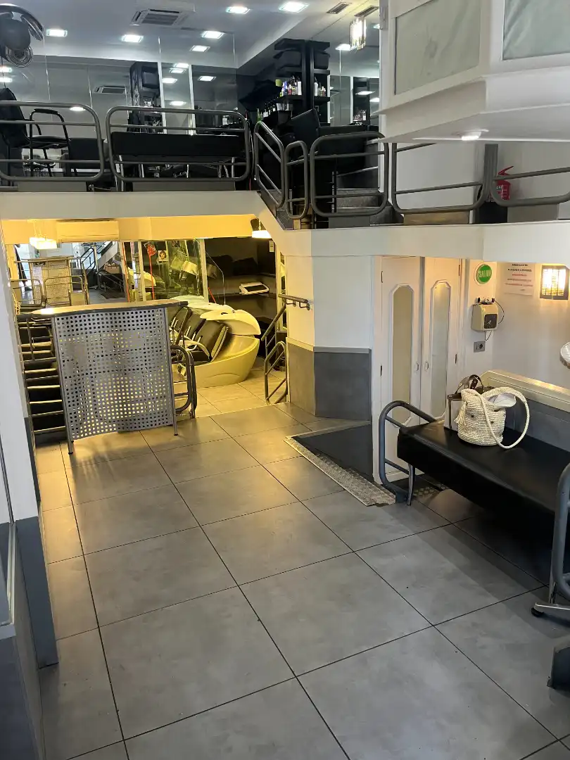 Local comercial en venda a Centro, imagen 3