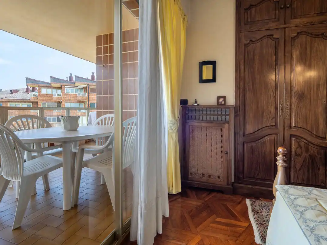 Terrasse von Wohnung zum Verkauf in Zarautz mit Heizung, Privatgarten und Terrasse