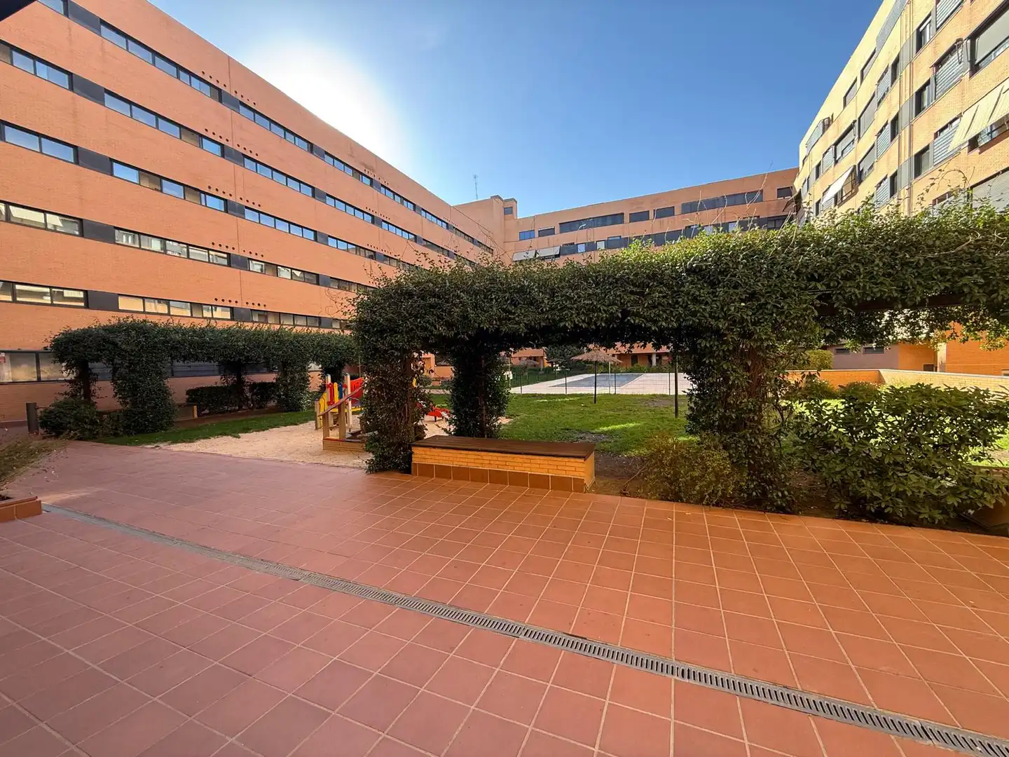 Vista exterior de Piso en venta en Madrid con Aire acondicionado, Terraza y Trastero
