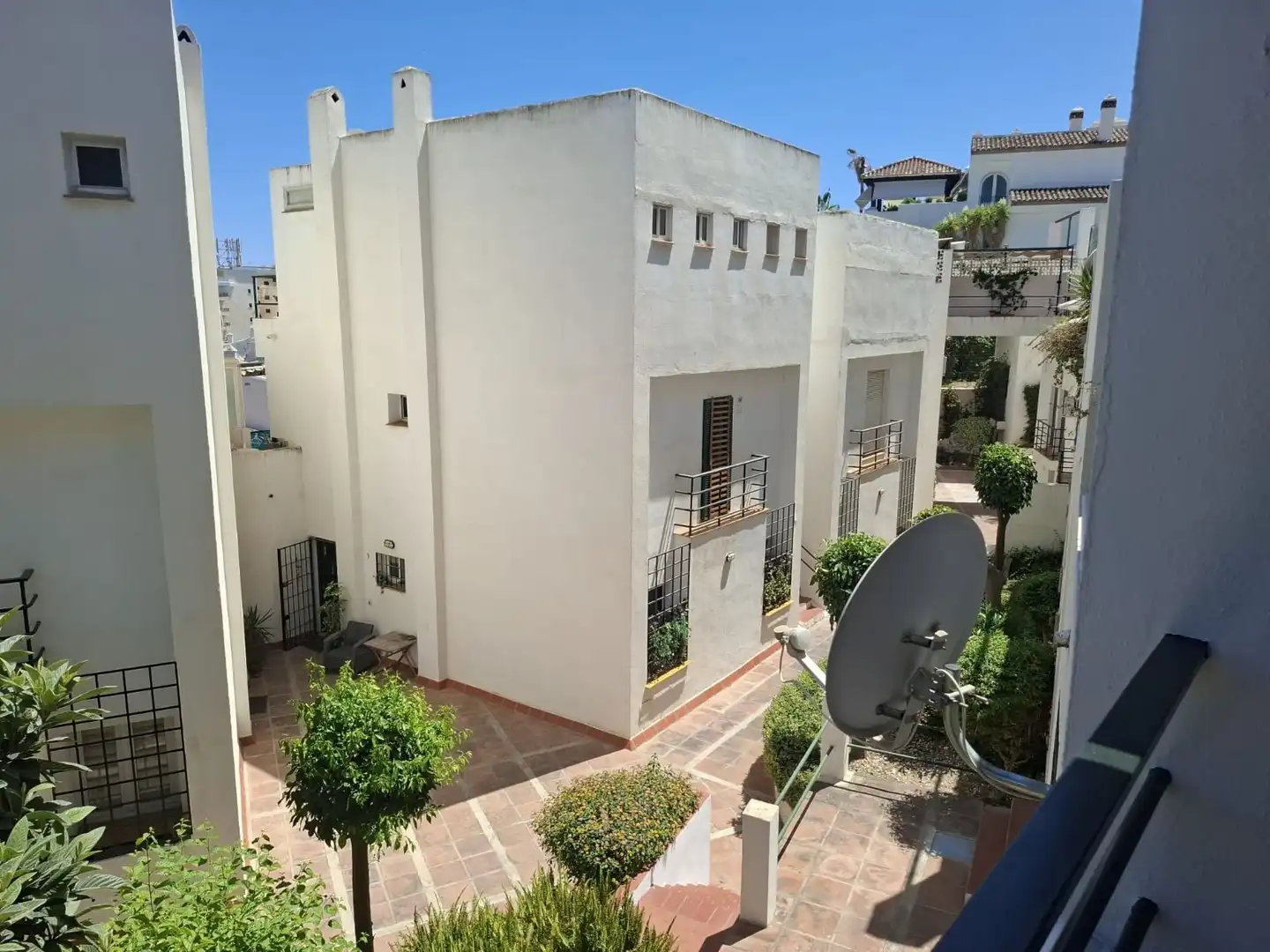 Außenansicht von Wohnungen zur Miete in Torremolinos mit Terrasse, Abstellraum und Möbliert