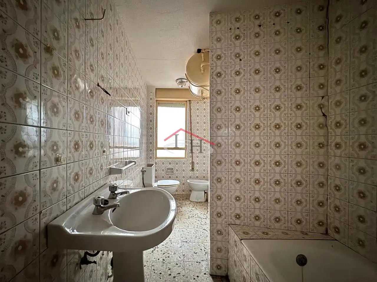 Badezimmer von Wohnung zum Verkauf in León Capital  mit Heizung und Abstellraum