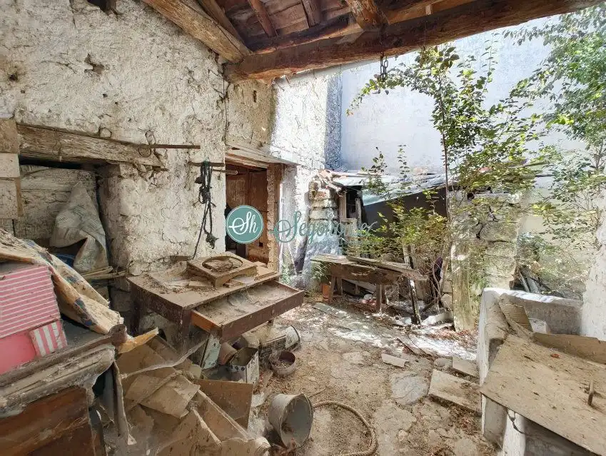 Houses for sale in Segovia