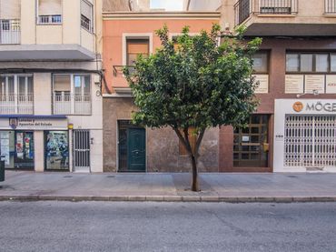 Casa amb balcó en venda a Elche ciudad