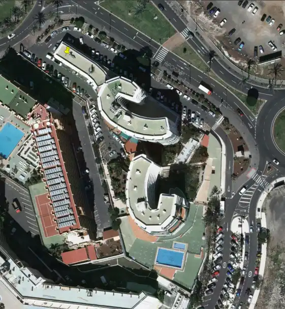 Piso en venta en Adeje con Terraza y Piscina comunitaria