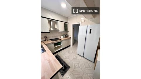 Photo 5 of Room in Torrellano, Elche / Elx