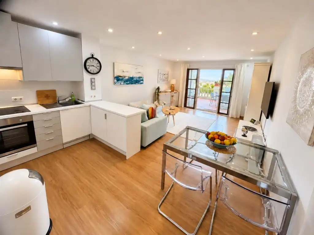 Apartamento con terraza en venta en Santa Ponça, imagen 3
