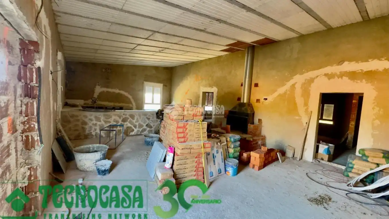 Finca rústica en venda en Camuñas
