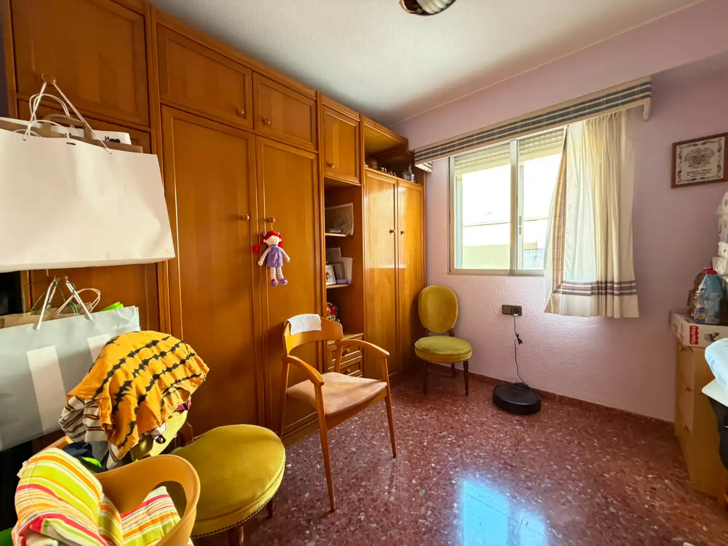 Habitación de Piso en venta en Burjassot con Aire acondicionado y Balcón