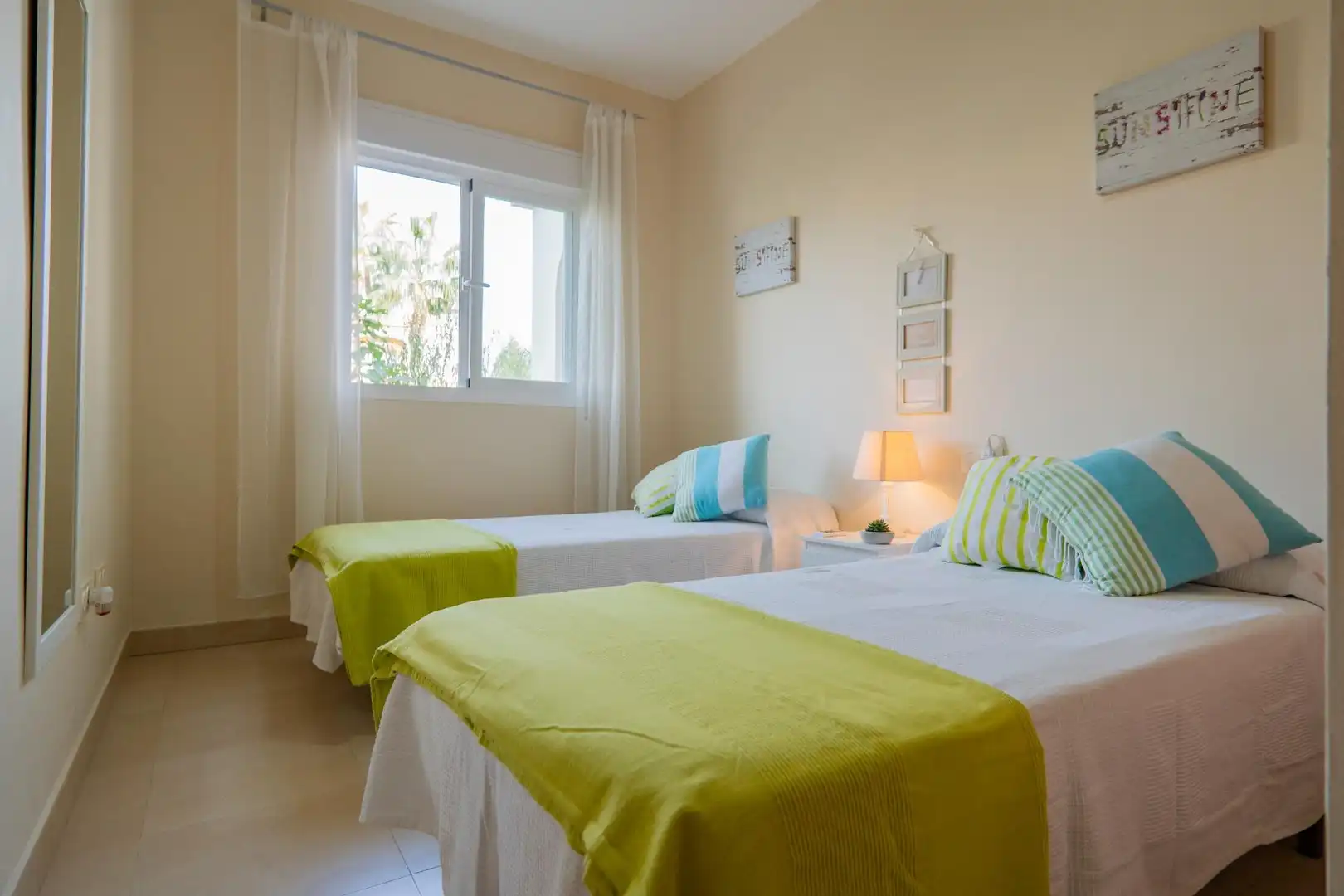 Wohnung zur Miete in Caleta de Vélez