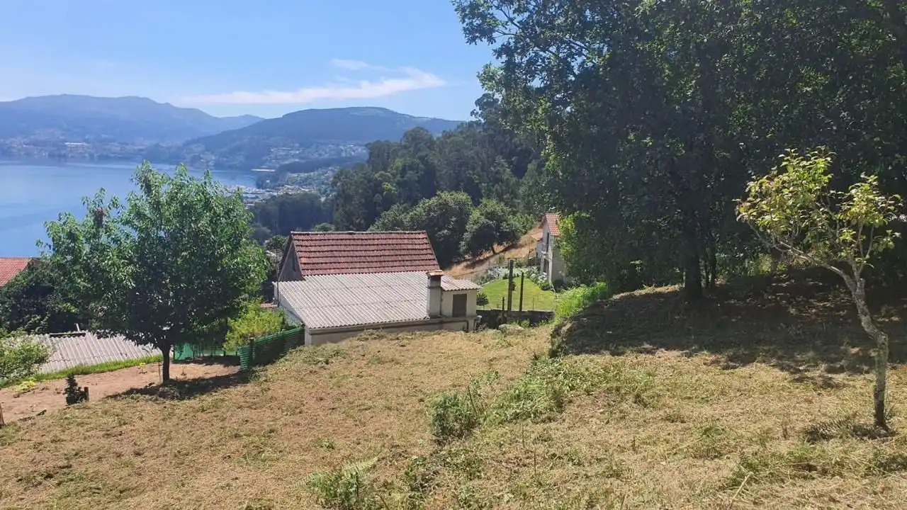 Residencial en venta en Lugar Pousada, 8, Vilaboa