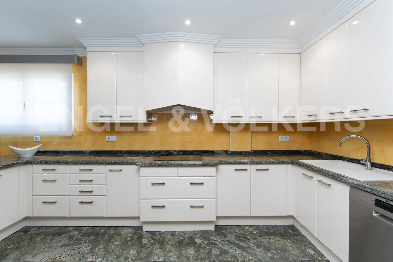 Cocina de Casa o chalet en venta en Telde con Calefacción, Jardín privado y Terraza