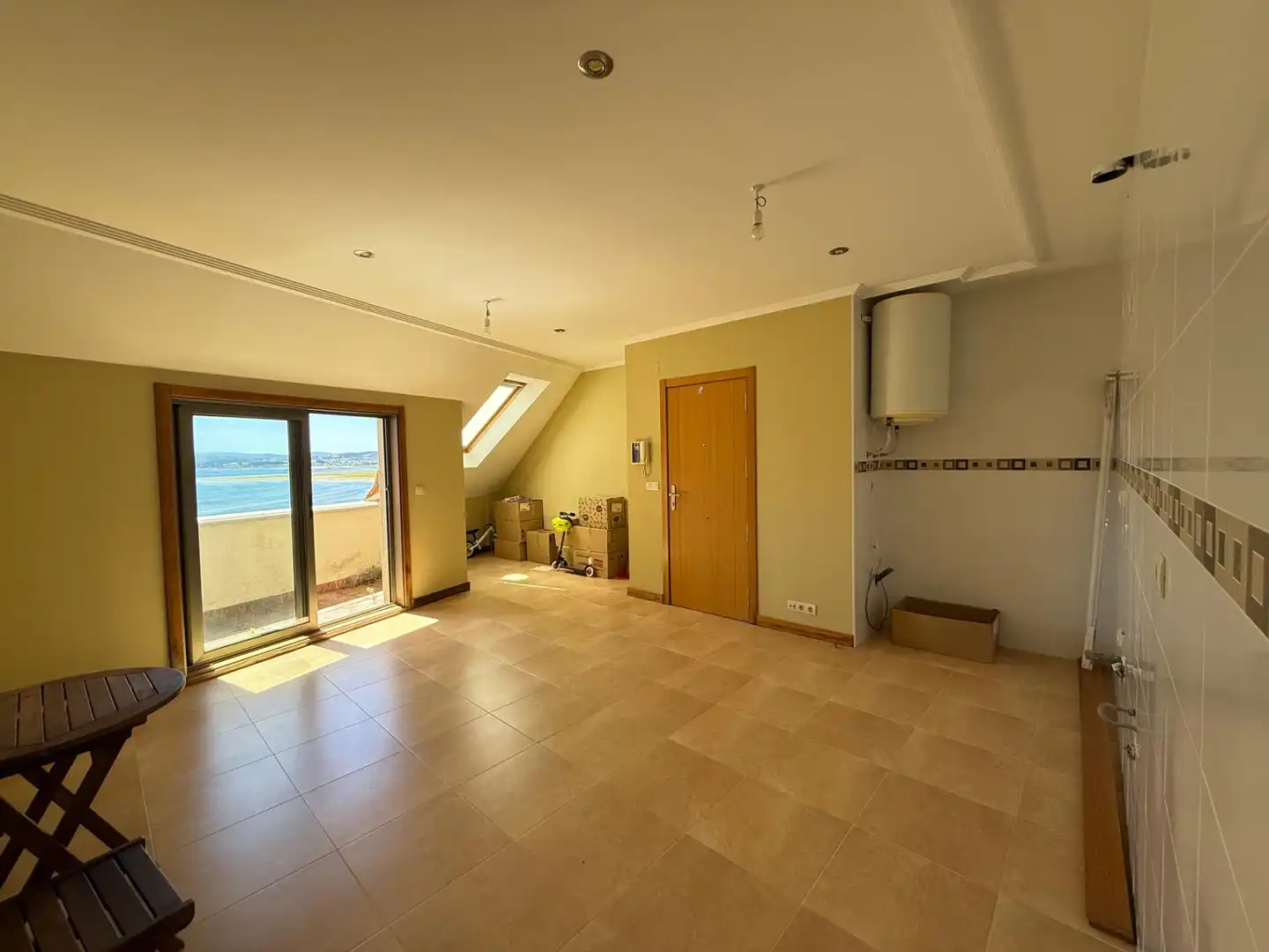 Wohnungen zum Verkauf in O Grove   mit Heizung, Terrasse und Abstellraum